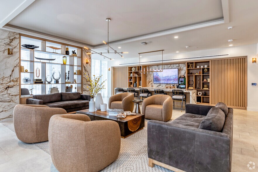 More Photos Of 334 2nd Ave S, Saint Petersburg Apartments For Lease