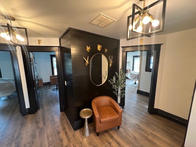 More Photos Of 210 N Madison St, Woodstock General Retail For Lease