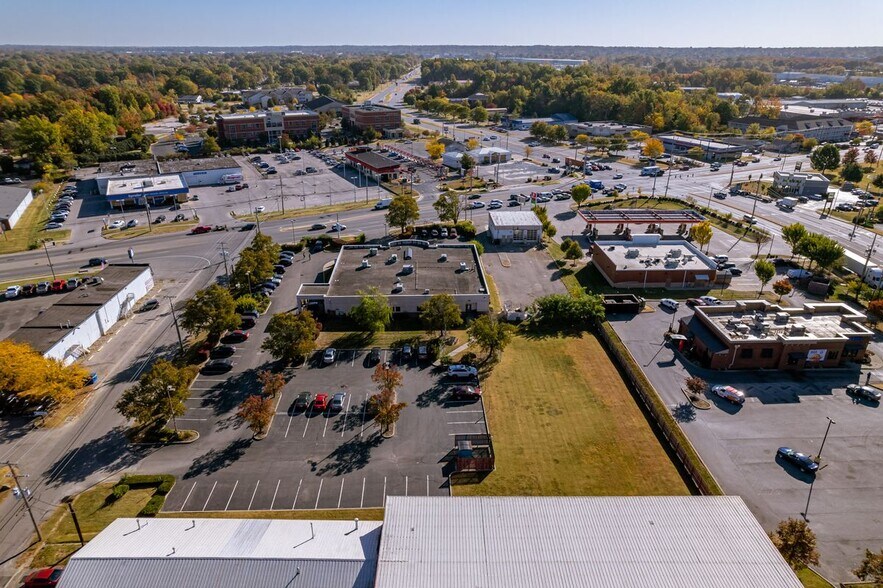 More Photos Of 6500 Preston Hwy, Louisville Medical For Lease