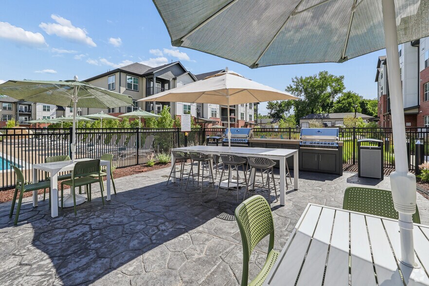More Photos Of 2418 Main St, Rocky Hill Apartments For Lease
