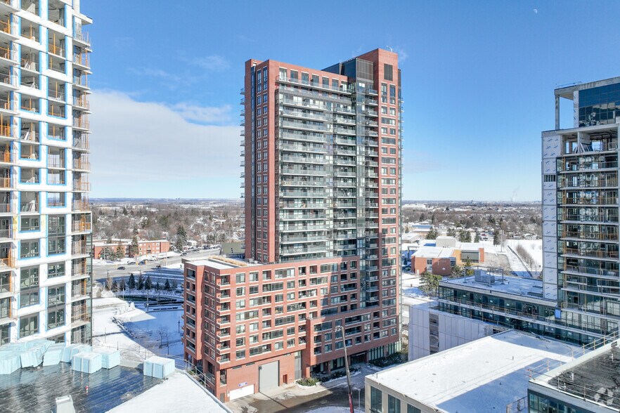 More Photos Of 73 Bayly St W, Ajax Apartments For Lease