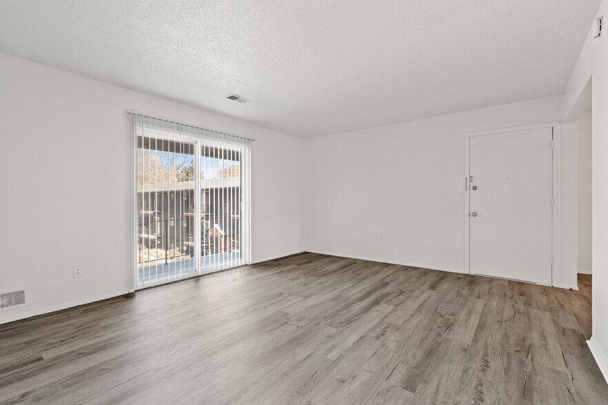 More Photos Of 341 E Loula St, Olathe Apartments For Sale