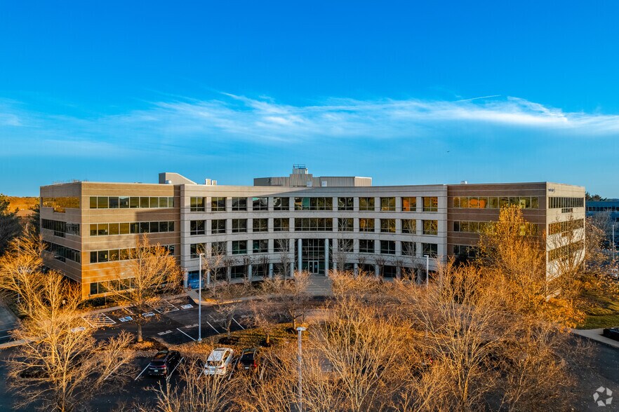 More Photos Of 5410 Maryland Way, Brentwood Unknown For Lease