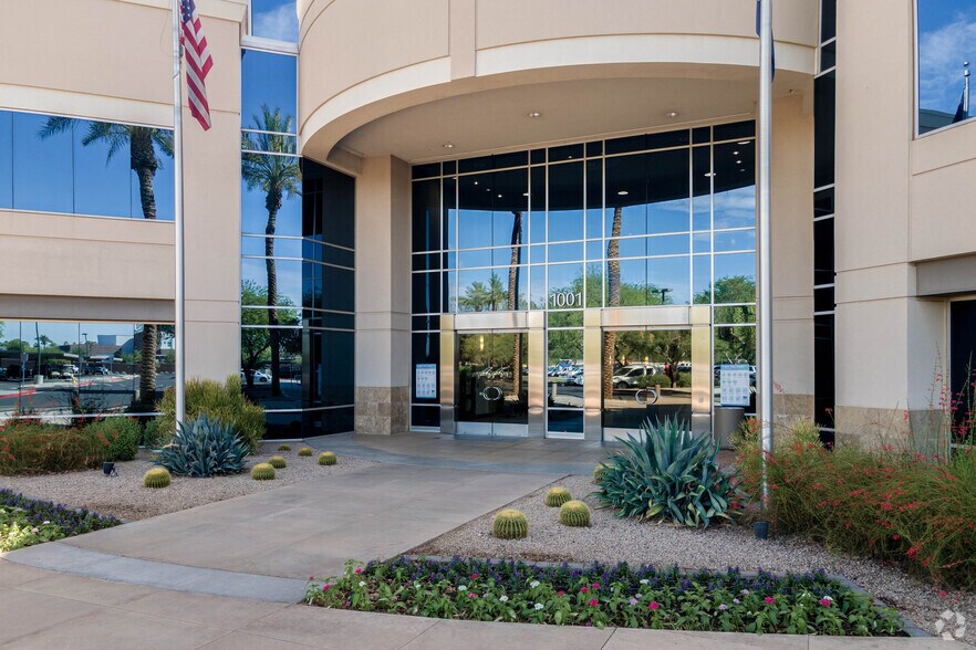More Photos Of 1001 W Southern Ave, Mesa Office For Lease