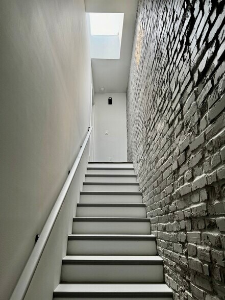 More Photos Of 1235 Pennsylvania Ave SE, Washington Storefront Retail Office For Sale