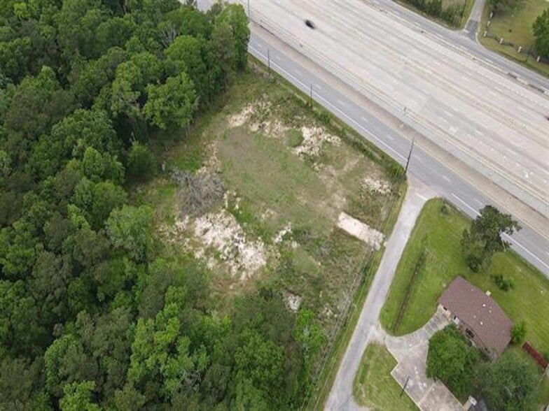 More Photos Of IH 10 and Sierra Rd, Vidor Land For Sale