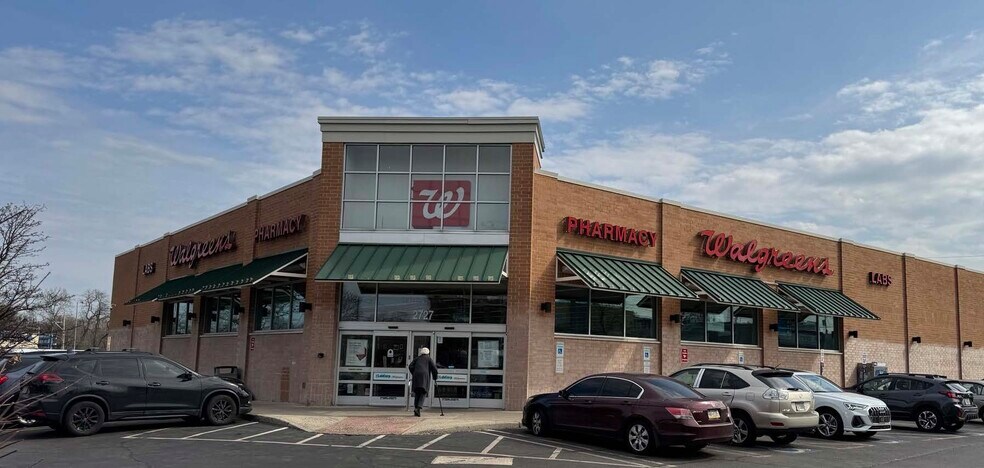 More Photos Of 2727 W Cheltenham Ave, Wyncote Drugstore For Lease