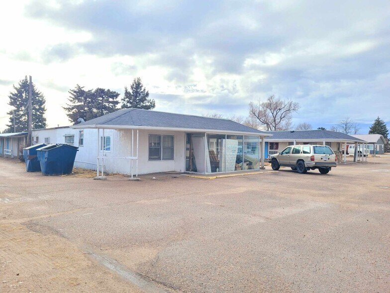 More Photos Of 1404 & 1420 Rodeo Rd, North Platte Apartments For Sale