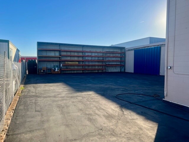 More Photos Of 10332 Rush St, El Monte Warehouse For Sale
