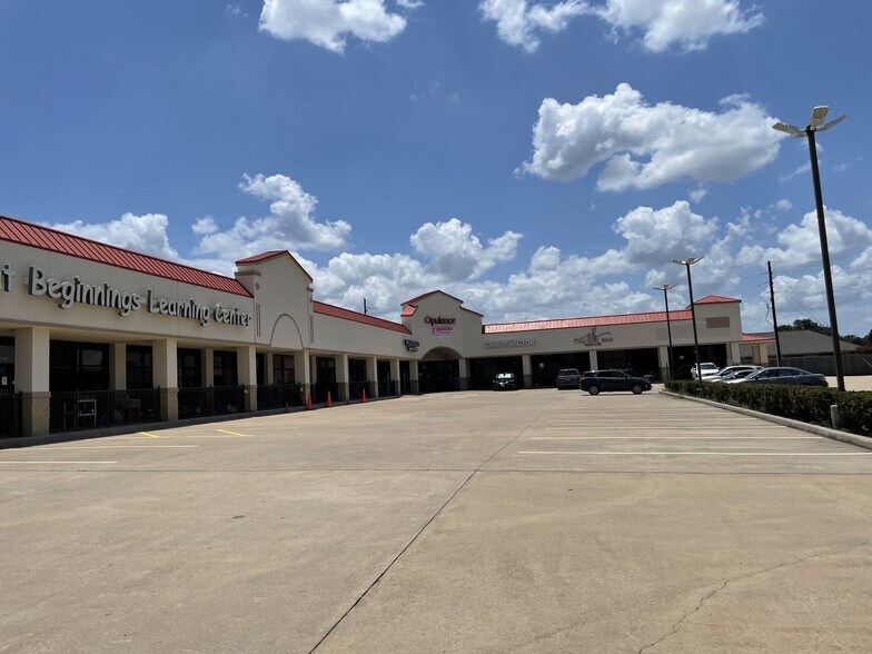 1801 Country Place Pky, Pearland, TX 77584 Storefront For Sale