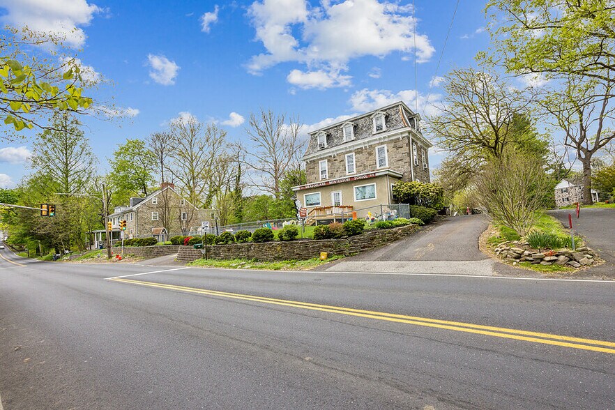 More Photos Of 616 Meetinghouse Rd, Jenkintown Schools For Sale