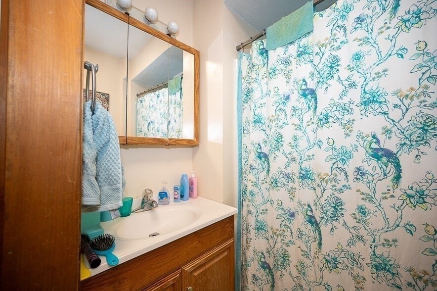 More Photos Of 9-11 Maple St, Spencer Multifamily For Sale