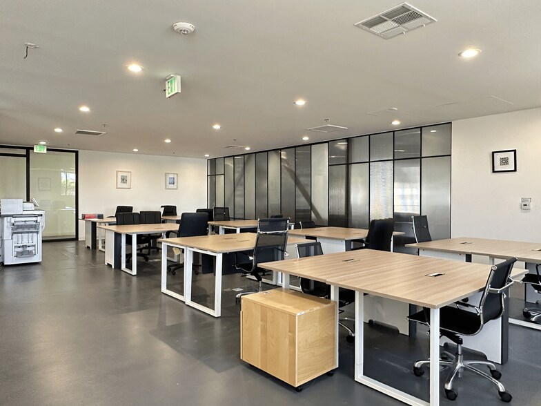 More Photos Of 1801 E Holt Blvd, Ontario Loft Creative Space For Lease