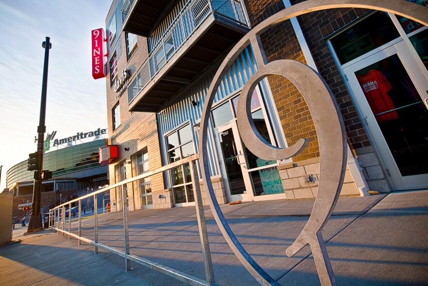 More Photos Of 1313 Cuming St, Omaha Apartments For Lease