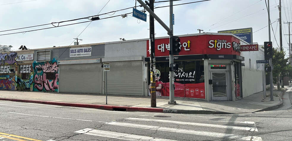 Primary Photo Of 1882-1890 W Washington Blvd, Los Angeles Storefront Retail Office For Lease