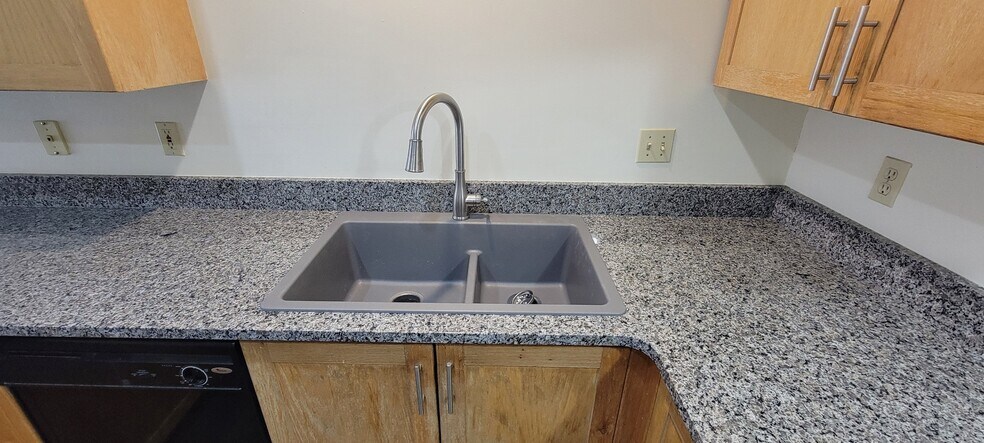 More Photos Of 193 W 700 N, Logan Apartments For Sale