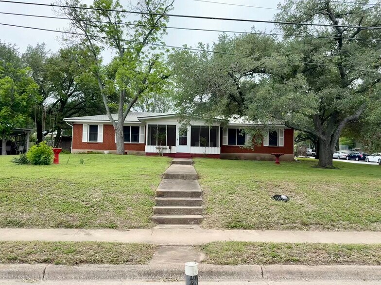 More Photos Of 201-209 Woodward St, Austin Land For Sale