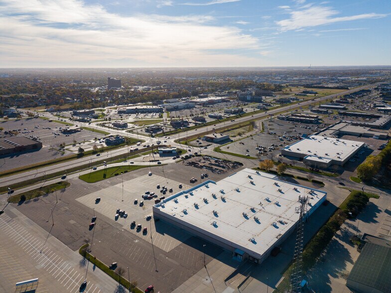 More Photos Of 1322 N Diers Ave, Grand Island Unknown For Lease