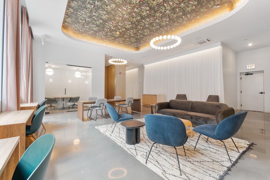 More Photos Of 4501 N Sheridan Rd, Chicago Apartments For Lease