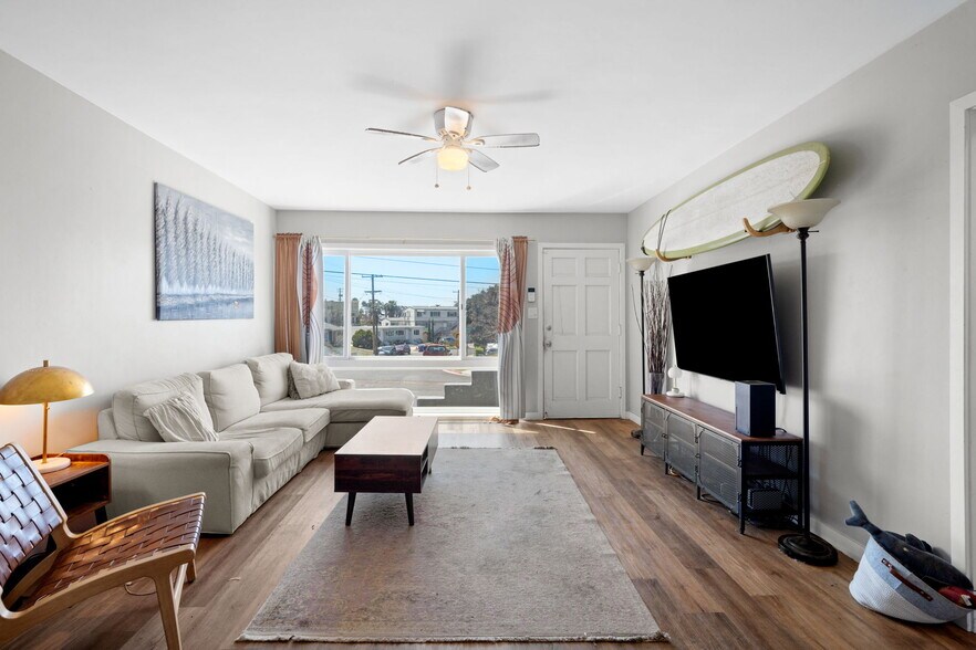 More Photos Of 4924-4926 Iroquois Ave, San Diego Specialty For Sale