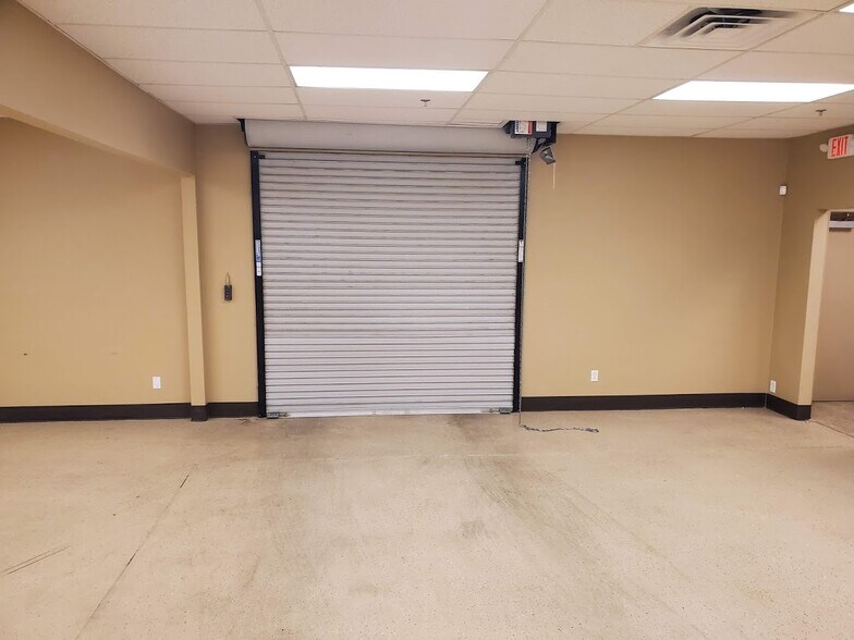 More Photos Of 6905 W Charleston Blvd, Las Vegas Medical For Lease