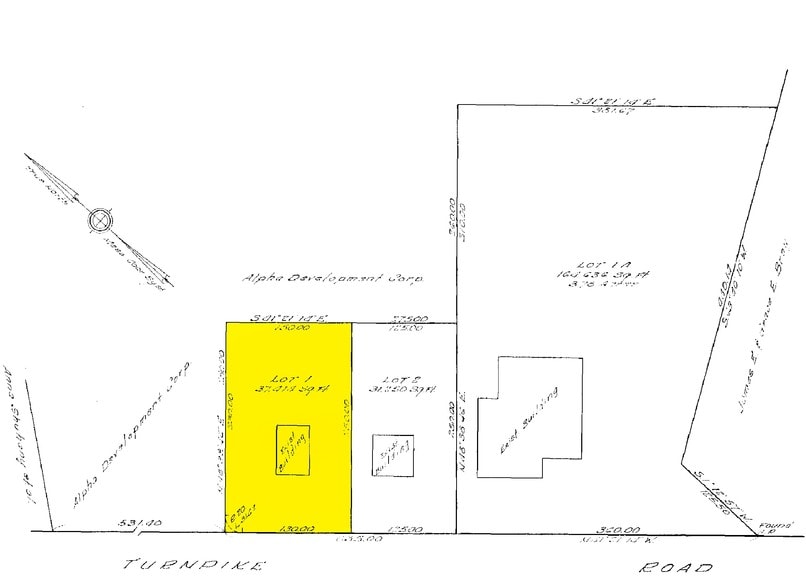 More Photos Of 80 Turnpike Rd, Chelmsford Warehouse For Lease