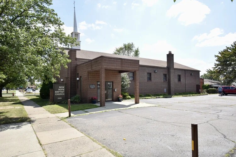 Primary Photo Of 24105 Hass St, Dearborn Heights Religious Facility For Sale