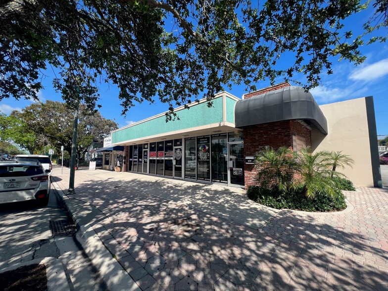 Primary Photo Of 604 Lucerne Ave, Lake Worth Beach Storefront For Sale