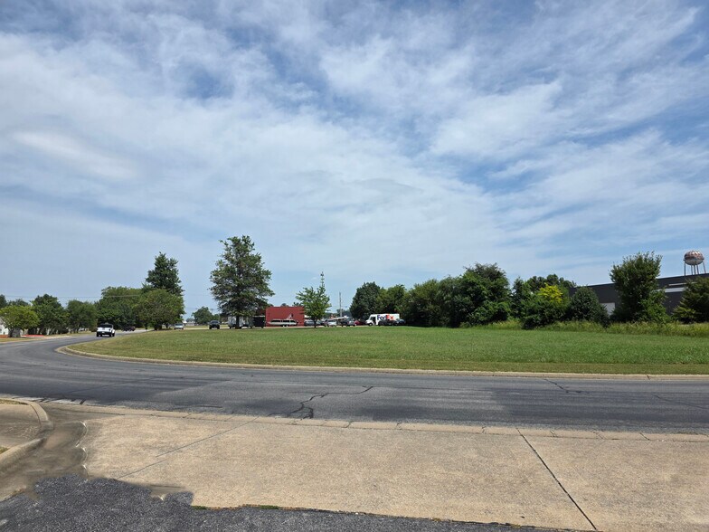 More Photos Of 200 Presidential Dr, Lowell Land For Sale