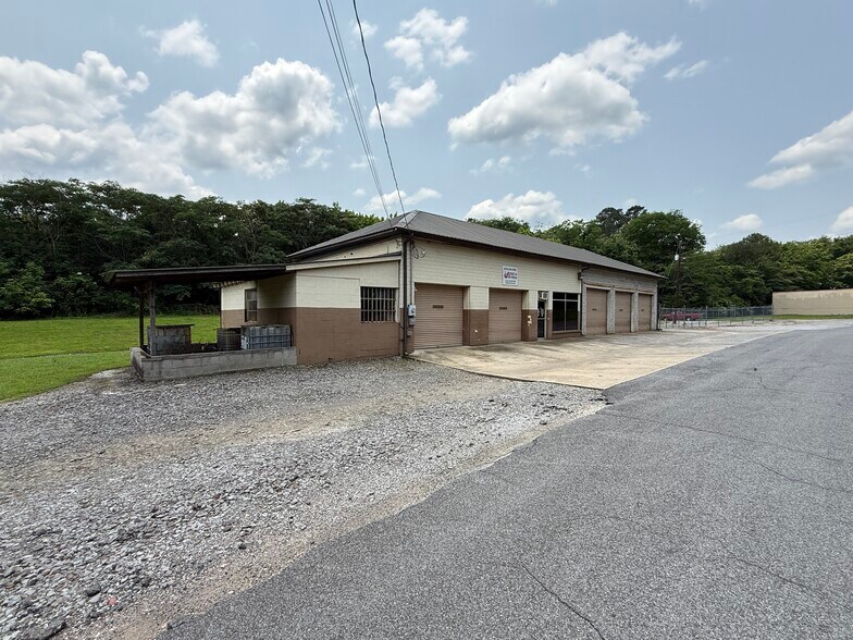 More Photos Of 69 Railroad Ave, Dora Specialty For Sale