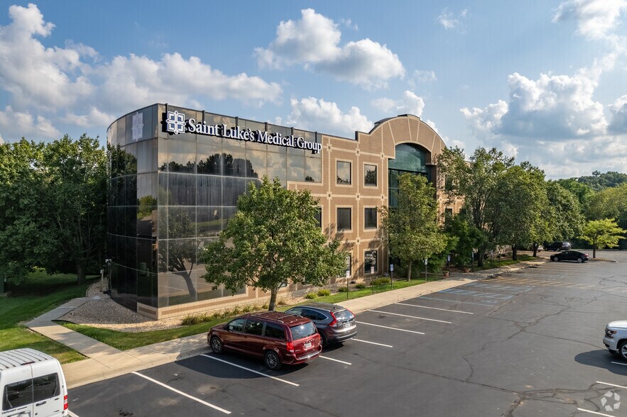 Primary Photo Of 4801 Cliff Ave, Independence Medical For Sale