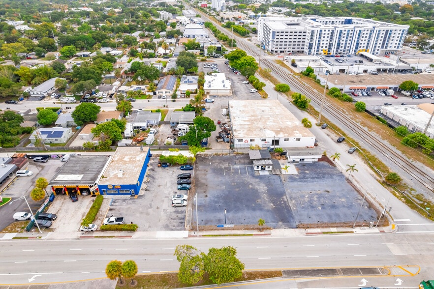 More Photos Of , Fort Lauderdale General Retail For Sale