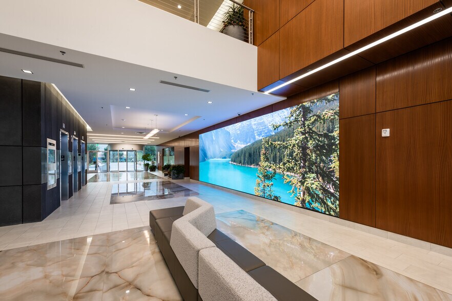 More Photos Of 2100 W Pleasant Grove Blvd, Pleasant Grove Office For Lease