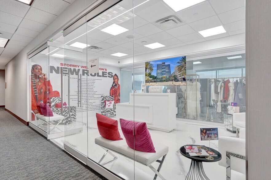 More Photos Of 18851 NE 29th Ave, Aventura Coworking Space