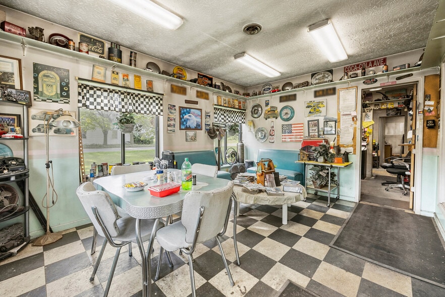 More Photos Of 688 Frey Rd, Macedon General Retail For Sale