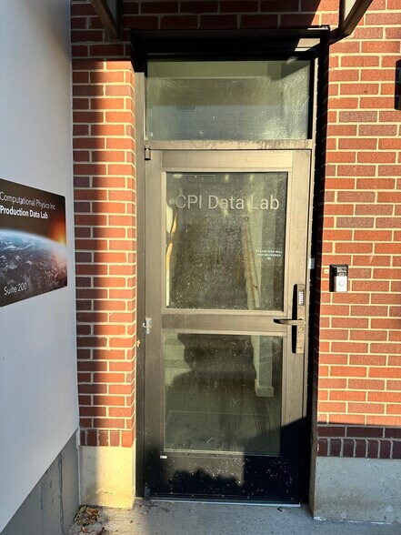 More Photos Of 337 E Simpson St, Lafayette Storefront Retail Office For Lease