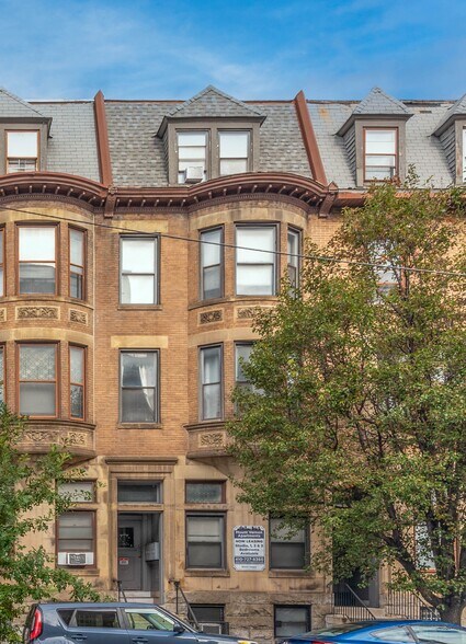 Primary Photo Of 46 W Biddle St, Baltimore Apartments For Sale