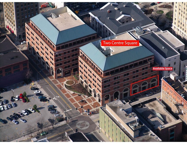 More Photos Of 625 S Gay St, Knoxville Office For Lease