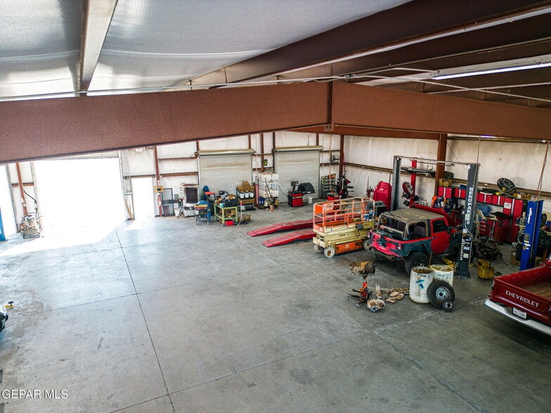 More Photos Of 5368 Doniphan Dr, El Paso Service For Sale