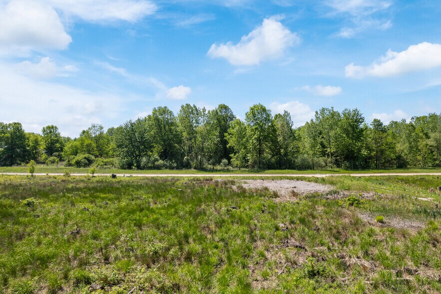 More Photos Of Viking Pky, Westlake Land For Sale