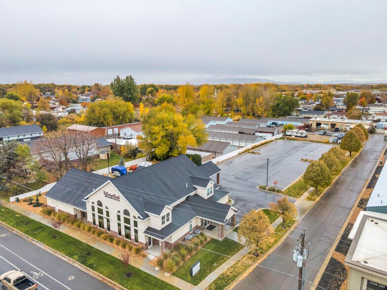 More Photos Of 737 N Main St, Springville Funeral Home For Sale