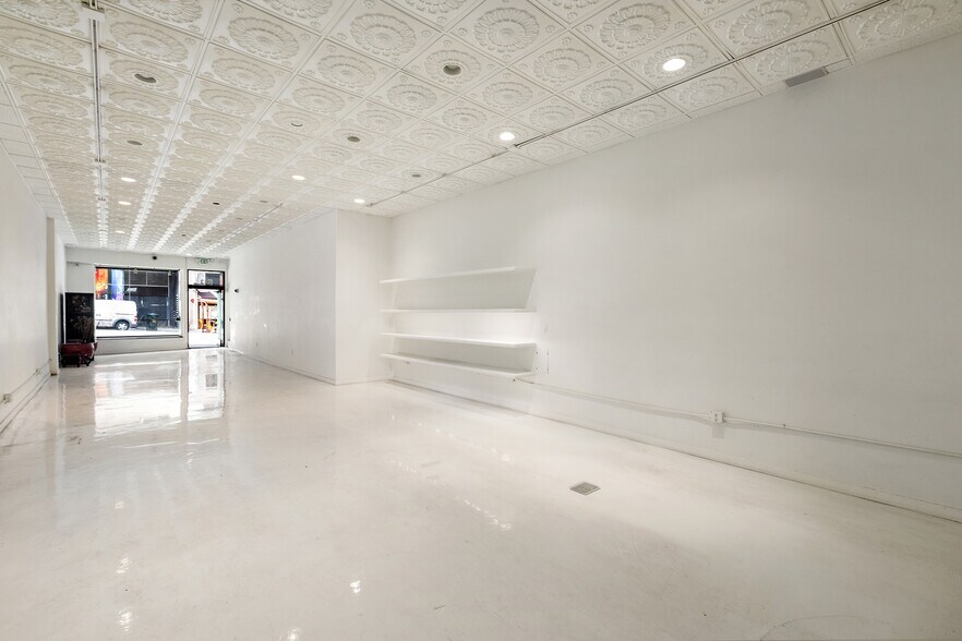 More Photos Of 325 Sutter St, San Francisco Hotel For Lease