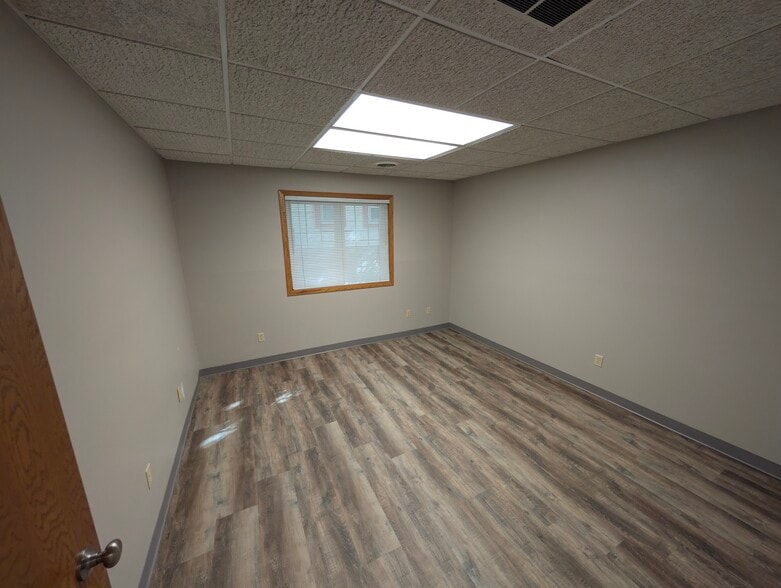 More Photos Of 427 N Minnesota Ave, Sioux Falls Office For Lease