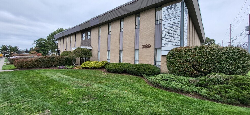 More Photos Of 289 Market St, Saddle Brook Office For Sale