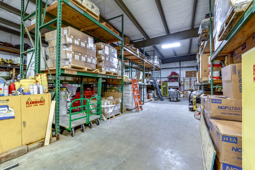 More Photos Of 220 Raemisch Rd, Waunakee Warehouse For Sale