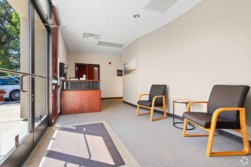 More Photos Of 177 Parkshore Dr, Folsom Office For Sale