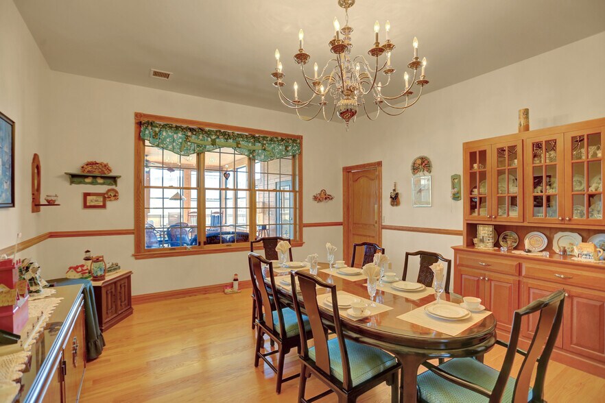 More Photos Of 600 Airport Dr, Mifflintown Flex For Sale