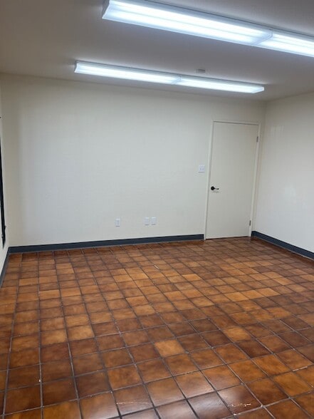 More Photos Of 2222 Lee Ave, South El Monte Industrial For Lease