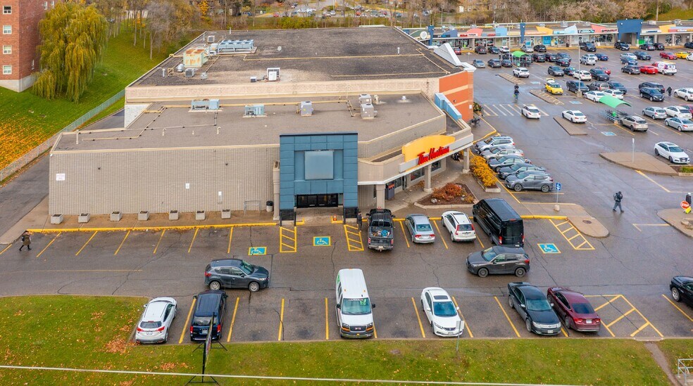 More Photos Of 130 Cedar St, Cambridge Storefront For Lease