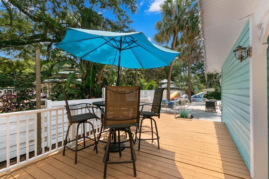 More Photos Of 135 4th Ave N, Safety Harbor Freestanding For Sale